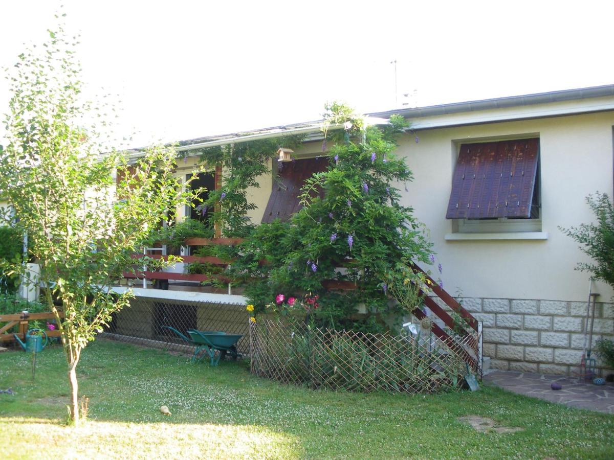 Chambre D'Hotes - Douce Nui-The Vernouillet  Exterior photo