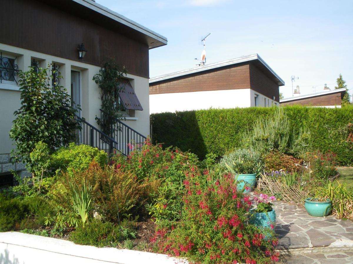 Chambre D'Hotes - Douce Nui-The Vernouillet  Exterior photo
